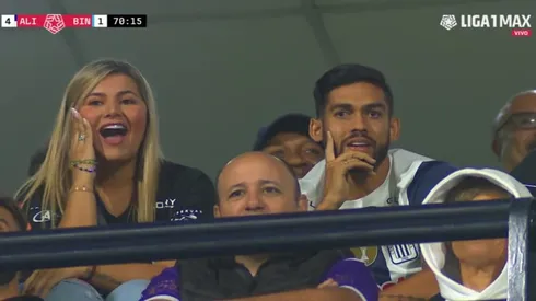 ESPOSA DEL RIFLE MORTIFICADA CON CONMEBOL