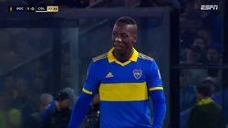 Luis Advíncula lesionado durante el Boca-Colo Colo