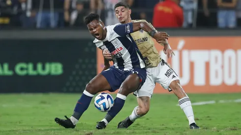 Alianza y Mineiro juegan un duro partido