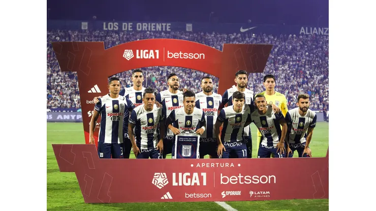 Alianza busca dos fichajes clave