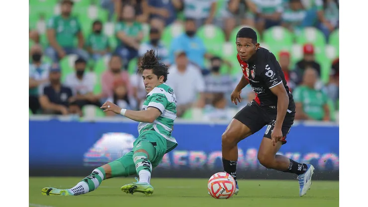 Flores vuelve a la Liga 1