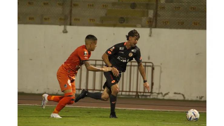 UTC ante César Vallejo por la fecha 18