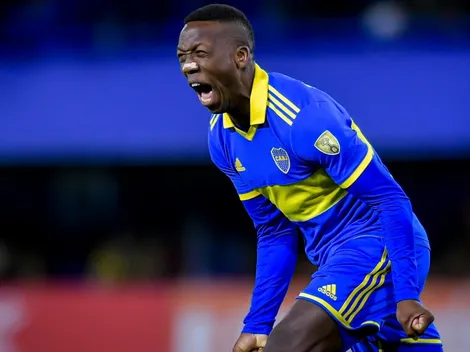 Jefferson Farfán deja "caliente" la llegada de Luis Advíncula a Alianza