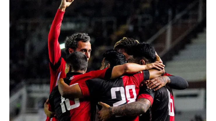 Melgar se dio un banquete contra Cantolao y se aleja de lo malo