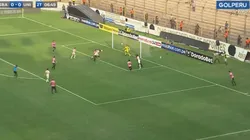 Alex Valera abre el marcador con un genial cabezazo