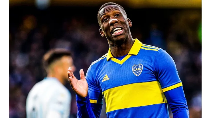 Nefasta noticia: Advíncula no será más lateral en Boca