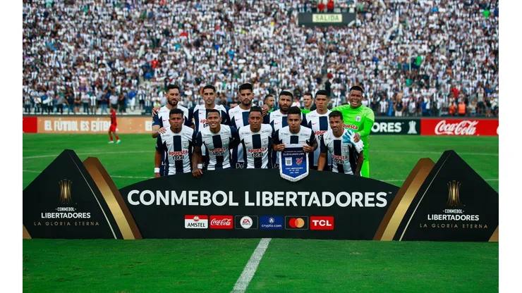 Alianza Lima v Athletico Paranaense - Copa CONMEBOL Libertadores 2023