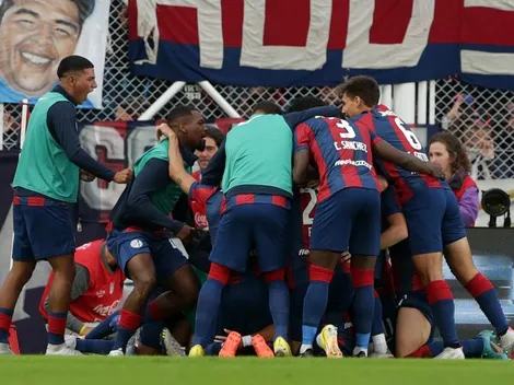 Luis Advíncula y Boca no pudieron ante San Lorenzo