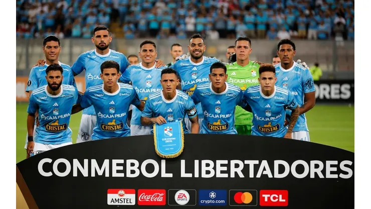 Sporting Cristal v Fluminense - Copa CONMEBOL Libertadores 2023