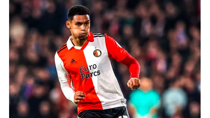 Feyenoord se paseó y acaricia el título de la Eredivisie