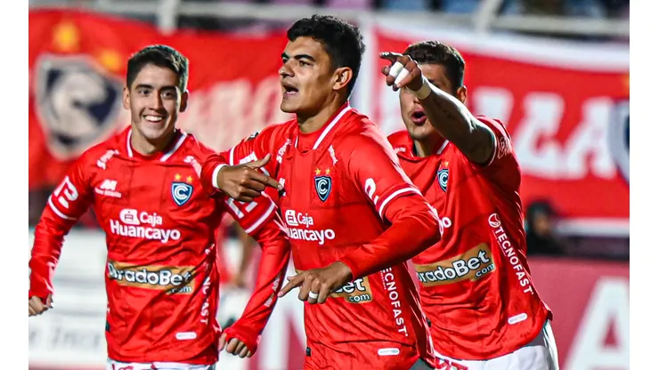 Cienciano se reencontró con el triunfo en su estadio.