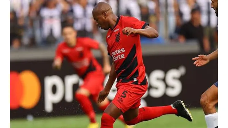 Fernandinho minimizó absolutamente el juego de Alianza Lima