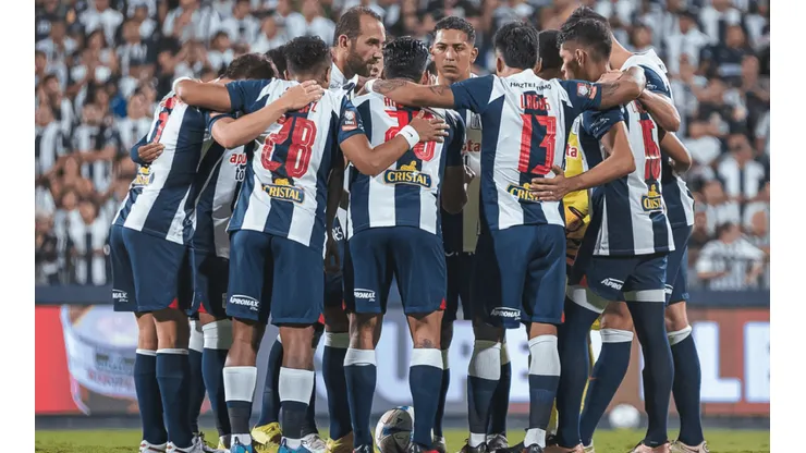 Chicho Salas hace cambio drástico en oncena titular vs. Athletico Paranaense
