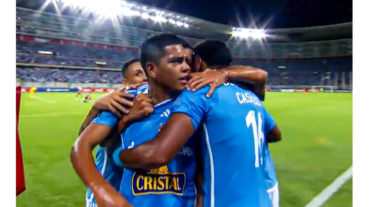 Joao Grimaldo hizo estallar el Nacional.