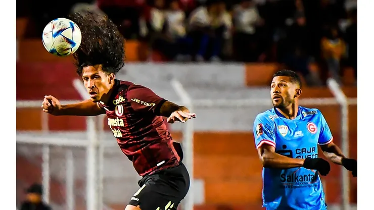 Universitario resistió en Cusco y empató ante Garcilaso