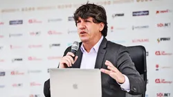 Ferrari asegura que Jorge Fossati brinda enseñanza en la 'U'