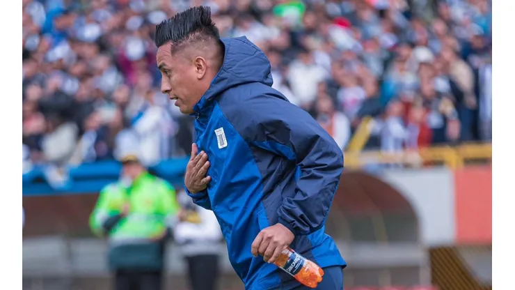 Cueva volvió a jugar por los blanquiazules