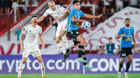 Cristal busca la clasificación