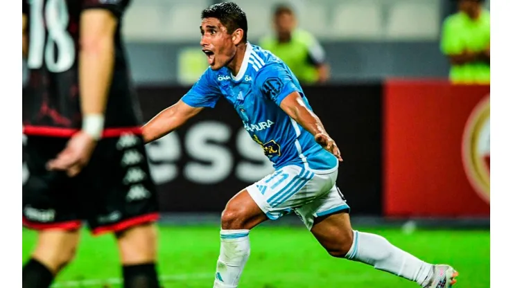 ¡Hazaña nacional! Cristal venció a Huracán y pasó a la fase de grupos