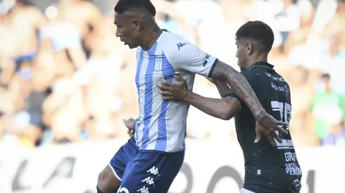 Fernando Gago elogió el trabajo de Paolo Guerrero como titular