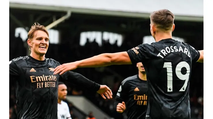 Arsenal se paseó ante Fulham y sigue tranquilo en la Premier