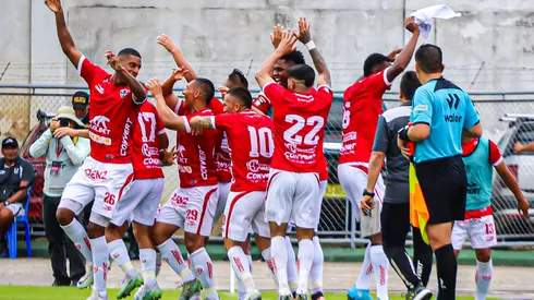 Unión Comercio venció a Sport Huancayo.