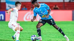 El cuadro celeste empató en su visita en Argentina.