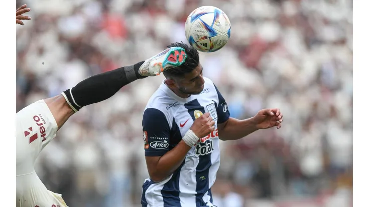 Carlos Zambrano es uno de los refuerzos de Alianza