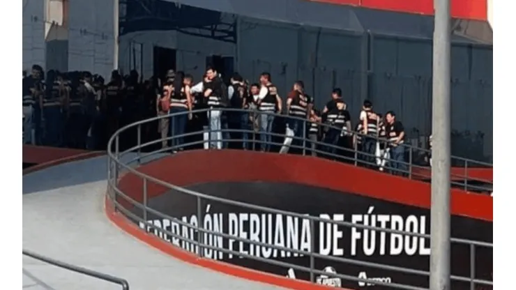 ¡Renunció dirigente clave después del ingreso de fiscalía!