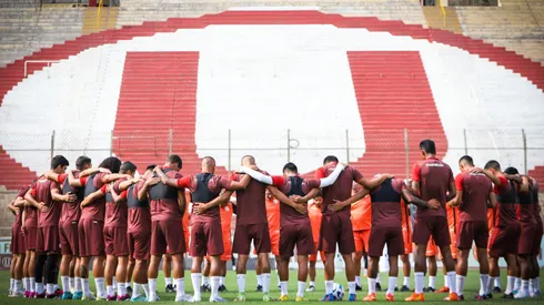 Universitario de Deportes y su alineación titular contra FBC Melgar