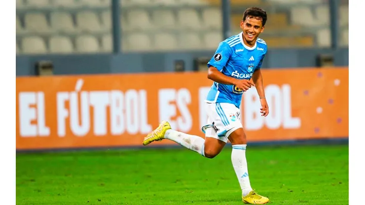 ¿Cómo hizo Tiago Nunes para repotenciar a Jhilmar Lora?