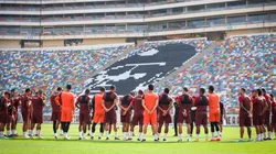 Los 5 entrenadores que pueden llegar a la "U"