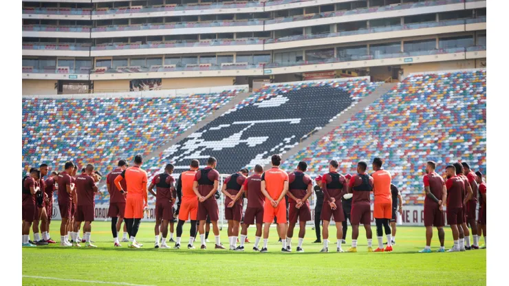 Los 5 entrenadores que pueden llegar a la "U"
