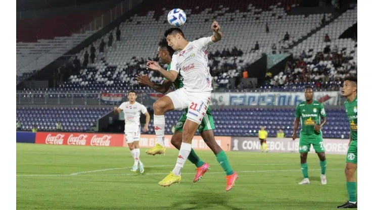 Cristal debe ganar por dos goles de diferencia