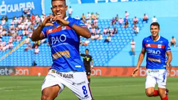 CONAR sorprende al cambiar al árbitro principal del Mannucci vs. 'U'