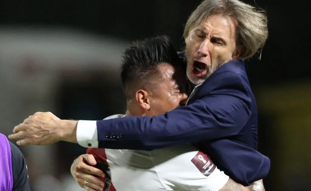 Ricardo Gareca y Christian Cueva (Foto: Getty).