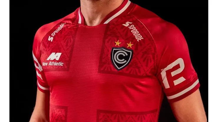 Cienciano hace denuncia publica por maltratos de la FPF