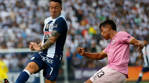 Pablo Lavandeira retrasa sus funciones en la cancha