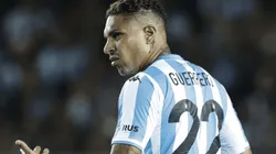 Paolo Guerrero contento por su debut en Racing Club y por estar en la Superliga Argentina