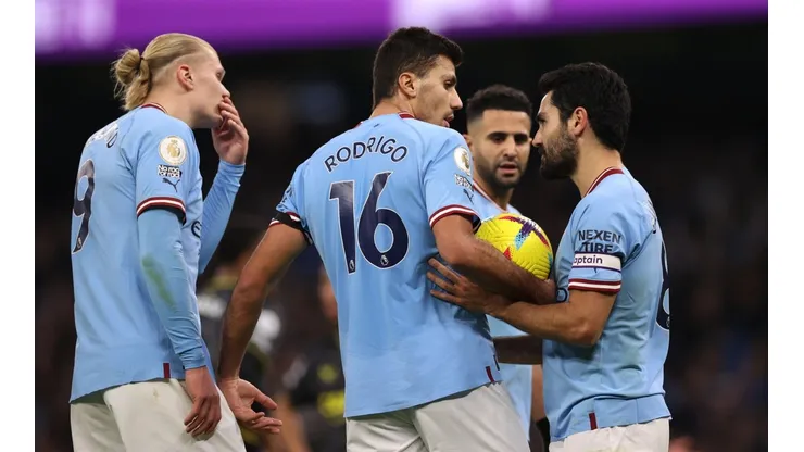 Manchester City v Aston Villa - Premier League