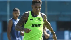 Paolo Guerrero cada vez más cerca del debut