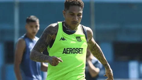 Paolo Guerrero cada vez más cerca del debut