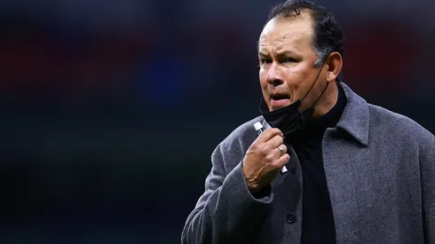 Cruz Azul v FC Juarez - Torneo Grita Mexico C22 Liga MX