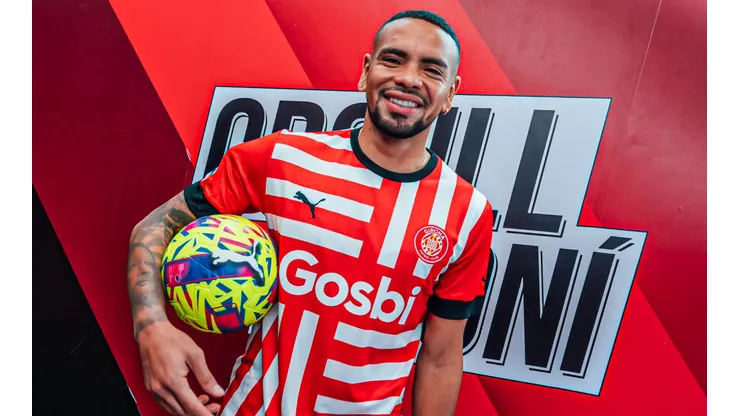 Alexander Callens quedó habilitado por La Liga.