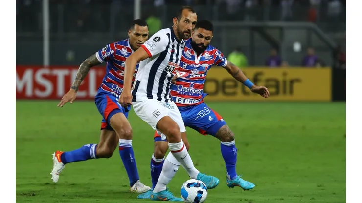 Alianza Lima v Fortaleza - Copa CONMEBOL Libertadores 2022