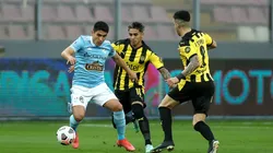 Sporting Cristial v Pe�arol - Copa CONMEBOL Sudamericana 2021