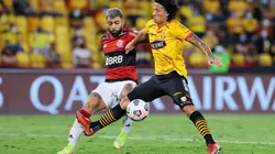 Barcelona SC v Flamengo - Copa CONMEBOL Libertadores 2021