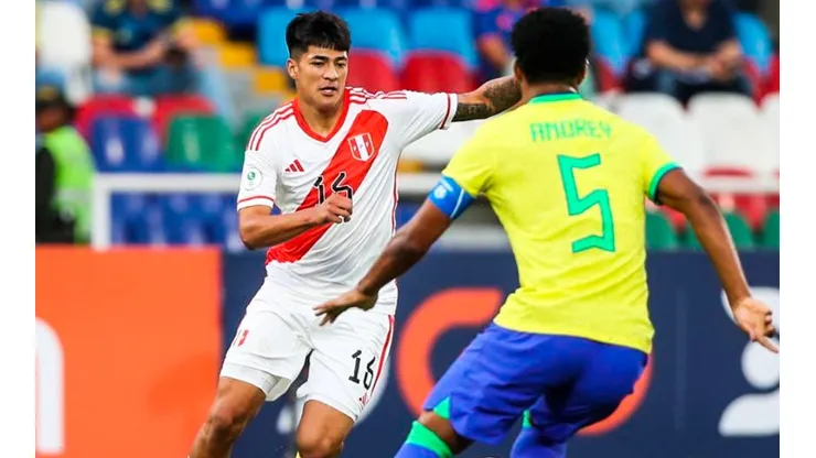 Perú cayó ante Brasil tras fatales errores en defensa