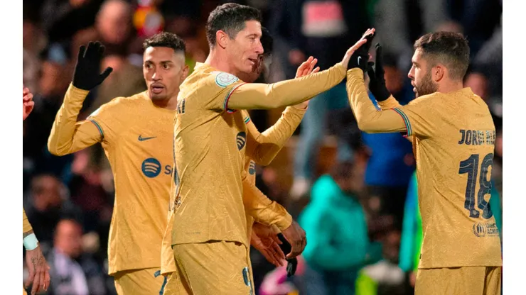 Barcelona casi sin despeinarse, superó al AD Ceuta por la Copa del Rey