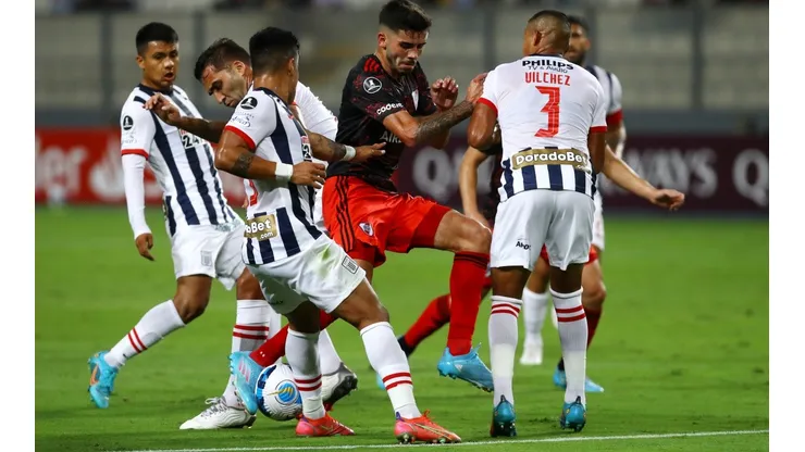 Alianza Lima v River Plate - Copa CONMEBOL Libertadores 2022